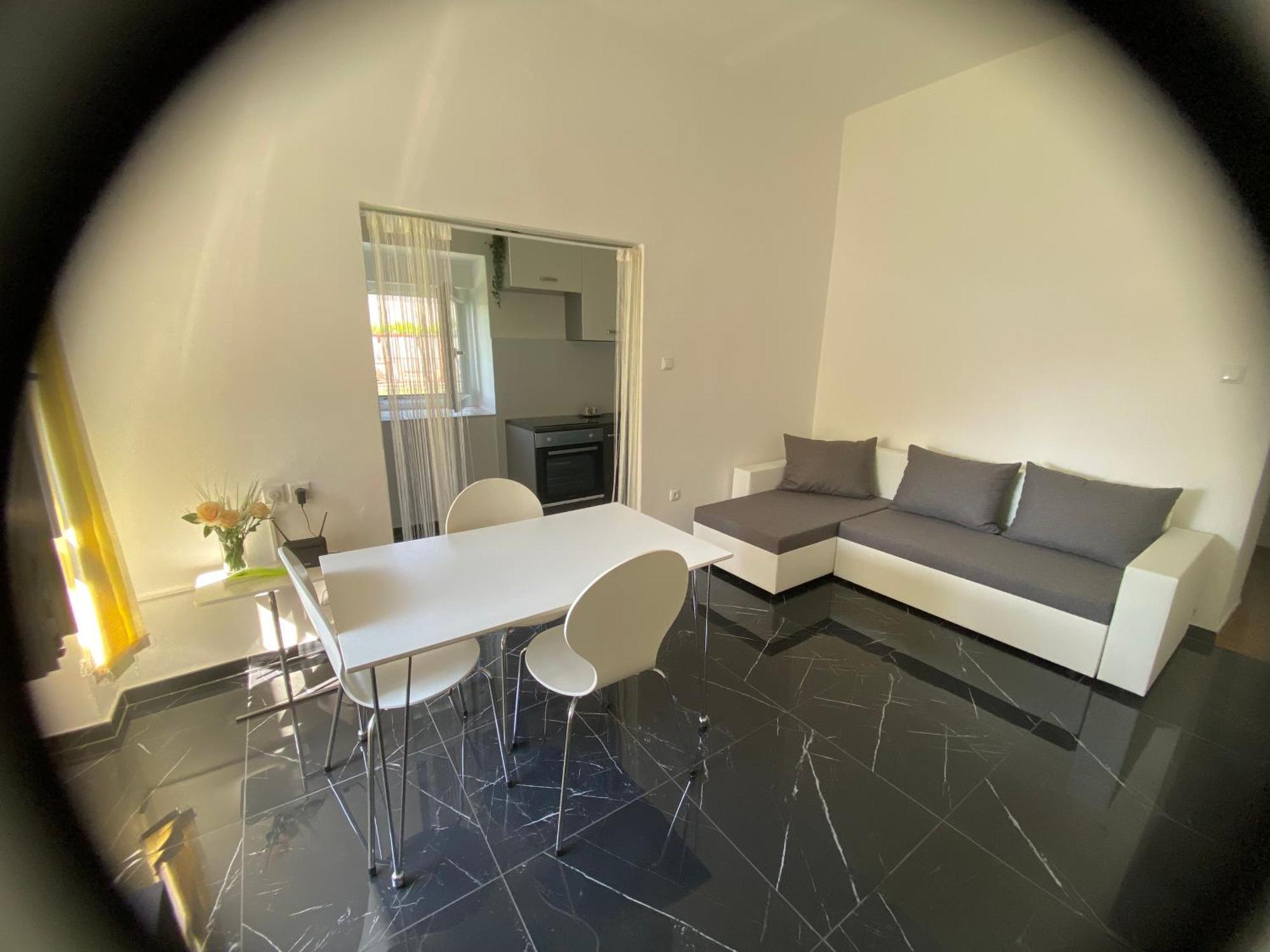 Apartment וודניאן מראה חיצוני תמונה